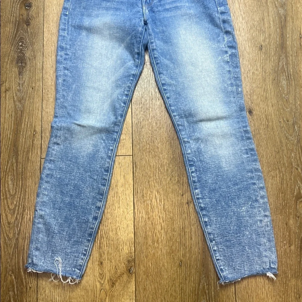 MOTHER The Looker Ankle Fray Jeans in Deep Breaths Size 26 - Picture 7 of 13